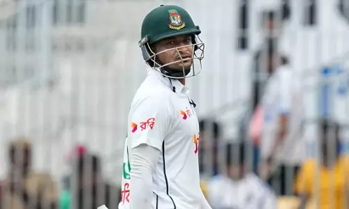 Shakib Al हसन ने अपना आखिरी टेस्ट कानपुर में पूरा किया Shakib Al हसन ने अपना आखिरी टेस्ट कानपुर में पूरा किया