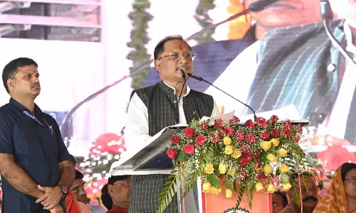 सूरजपुर में 8 बड़ी घोषणाएं सूरजपुर में 8 बड़ी घोषणाएं