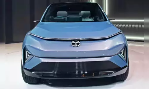 Tata  मोटर्स की बिक्री में गिरावट