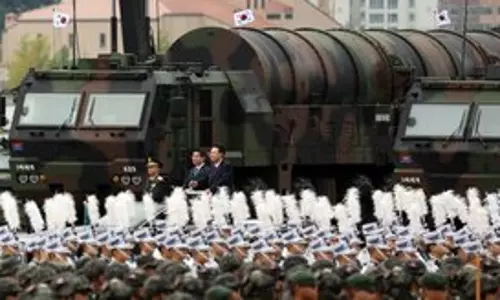 South Korea ने पहली बार राक्षस ह्यूनमू-5 मिसाइल का प्रदर्शन किया