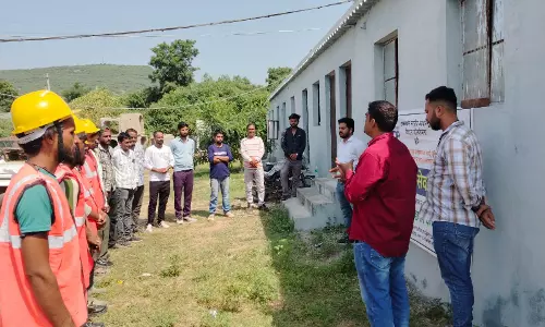 Bundi: स्वच्छता ही सेवा के तहत श्रमिकों के साथ जागरूकता कार्यक्रम का हुआ आयोजन Bundi: स्वच्छता ही सेवा के तहत श्रमिकों के साथ जागरूकता कार्यक्रम का हुआ आयोजन
