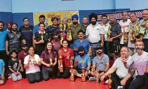 Ludhiana: वेटरन्स टेबल टेनिस टूर्नामेंट का समापन