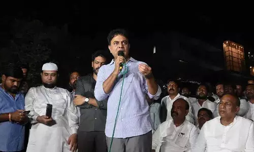 KTR ने मुसी विध्वंस को लेकर सीएम रेवंत रेड्डी पर निशाना साधा