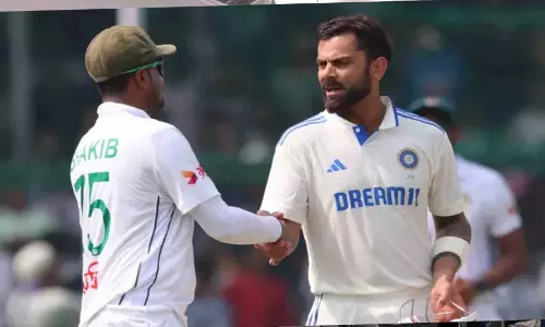 Virat Kohli ने रिटायर हो रहे शाकिब अल हसन को दिया खास तोहफा