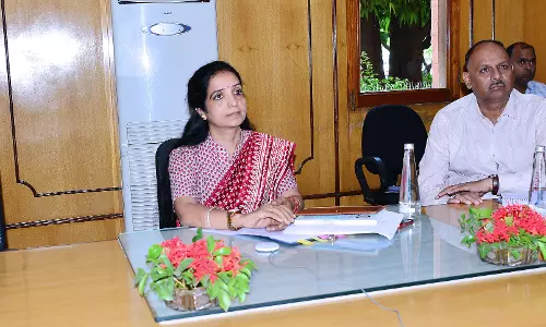 Jaipur: मतदाता सूचियों में अपडेट के लिए प्राप्त सभी आवेदनों का निस्तारण हो, नए नाम जोड़े जाएं