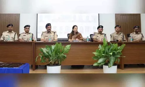 Telangana: अंतरराज्यीय अभियान में 27 साइबर खच्चर पकड़े गए Telangana: अंतरराज्यीय अभियान में 27 साइबर खच्चर पकड़े गए