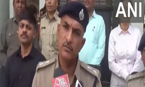 Gujarat: ट्रेन को पटरी से उतारने और यात्रियों से लूटपाट की कोशिश करने के आरोप में दो गिरफ्तार