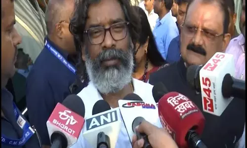 सरकार अपना काम कर रही है, कई योजनाएं चल रही हैं: Jharkhand CM