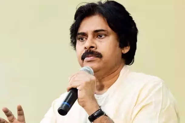 Pawan Kalyan की छोटी बेटी ने तिरुमाला में घोषणापत्र पर हस्ताक्षर किए