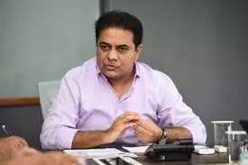 KTR ने सीएम रेवंत पर नागरिकों को परेशान करने का आरोप लगाया