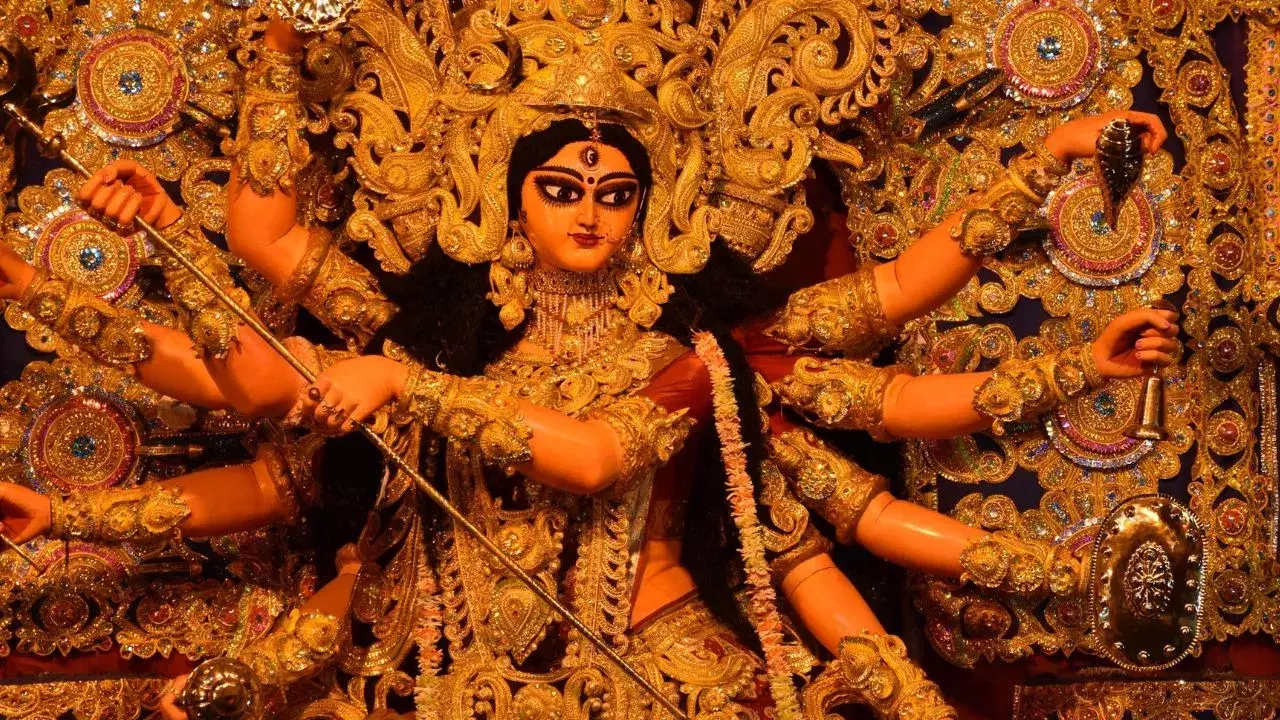 Shardiya Navratri पर करें ये छोटा सा उपाय ,  माता रानी होगी प्रसन्न