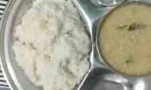 Navratri Special: नवरात्रि में बनाएं व्रत कढ़ी चावल Navratri Special: नवरात्रि में बनाएं व्रत कढ़ी चावल