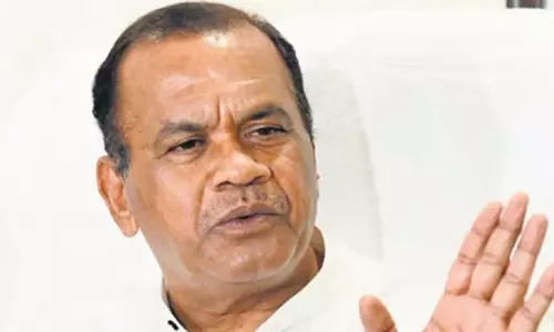 Komatireddy ने बीआरएस द्वारा मूसी रिवरफ्रंट परियोजना को रोकने पर आंदोलन की चेतावनी दी