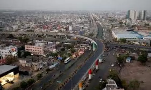 Dehli: भारत के उभरते शहरों के लिए जलवायु कार्य योजनाएँ Dehli: भारत के उभरते शहरों के लिए जलवायु कार्य योजनाएँ