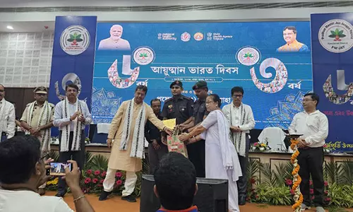 CM Manik Saha ने स्वैच्छिक रक्तदान के लिए असम राइफल्स को सम्मानित किया