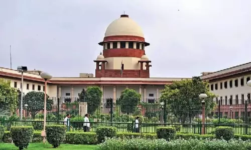 Jharkhand पुलिस के तीन अधिकारियों को SC का अवमानना नोटिस Jharkhand पुलिस के तीन अधिकारियों को SC का अवमानना नोटिस