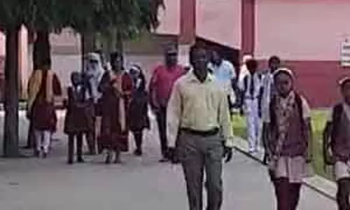 छुट्टी के दिन भी खुली निजी स्कूल, शिक्षा विभाग से शिकायत