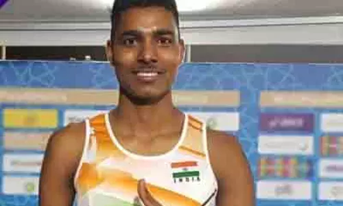 8 साल की उम्र में गंवाया हाथ, मां ने बढ़ाया हौसला, जाने कौन हैं पैरा चैंपियन निषाद कुमार? 8 साल की उम्र में गंवाया हाथ, मां ने बढ़ाया हौसला, जाने कौन हैं पैरा चैंपियन निषाद कुमार?
