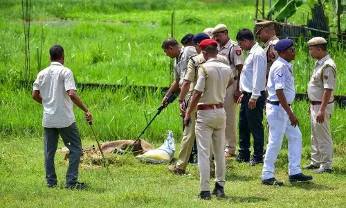 Assam : एनआईए ने लखीमपुर से जिंदा आईईडी बरामद किया