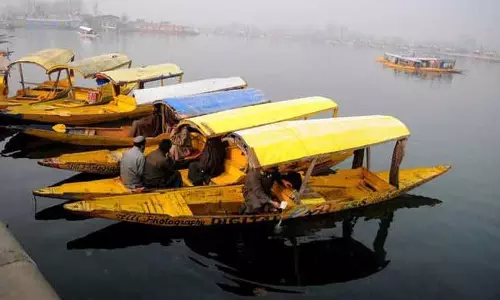 Himachal: गोबिंद झील में शिकारा, क्रूजर नाव की सवारी Himachal: गोबिंद झील में शिकारा, क्रूजर नाव की सवारी