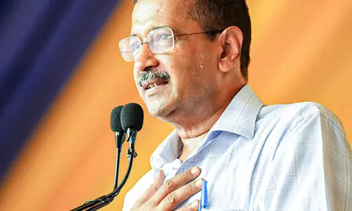 पश्चिम एशिया में तनाव के बीच Kejriwal ने केंद्र से भारतीय नागरिकों की सुरक्षा का आग्रह किया पश्चिम एशिया में तनाव के बीच Kejriwal ने केंद्र से भारतीय नागरिकों की सुरक्षा का आग्रह किया