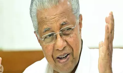 KERALA : सीपीएम सड़कों पर लगाए गए आरोपों पर कार्रवाई नहीं कर सकती KERALA : सीपीएम सड़कों पर लगाए गए आरोपों पर कार्रवाई नहीं कर सकती