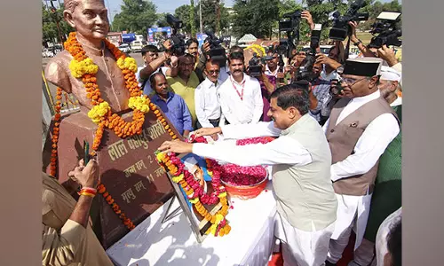 CM मोहन यादव ने महात्मा गांधी और लाल बहादुर शास्त्री को उनकी जयंती पर श्रद्धांजलि अर्पित की
