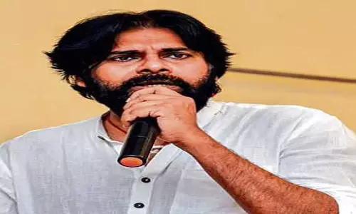 Andhra Pradesh: उपमुख्यमंत्री पवन कल्याण ने तिरुमाला में 11 दिन की तपस्या त्यागी Andhra Pradesh: उपमुख्यमंत्री पवन कल्याण ने तिरुमाला में 11 दिन की तपस्या त्यागी