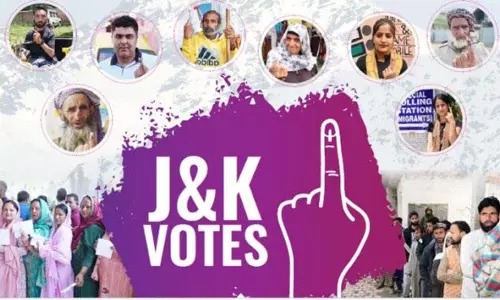 Jammu: तीसरे चरण में 30 प्रतिशत विस्थापित पंडितों ने मतदान किया Jammu: तीसरे चरण में 30 प्रतिशत विस्थापित पंडितों ने मतदान किया