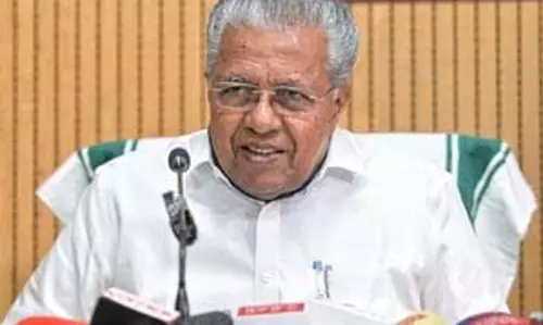 Kerala CM विजयन के सोने की तस्करी वाले बयान पर विवाद, CPI-M ने किया बचाव