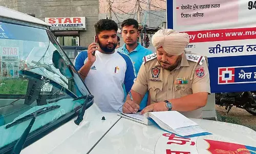 Jalandhar: यातायात नियमों के उल्लंघन पर कार्रवाई, 20 का चालान