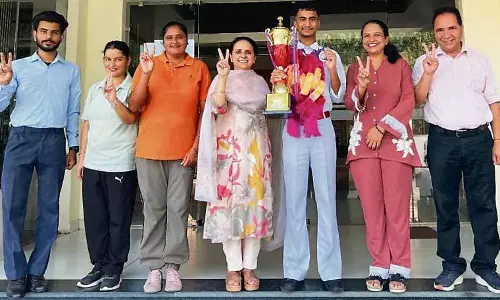 Ludhiana: कराटे प्रतियोगिता में एकजोत ने रजत पदक जीता Ludhiana: कराटे प्रतियोगिता में एकजोत ने रजत पदक जीता