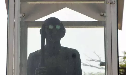 Amritsar के राम बाग में महात्मा गांधी को श्रद्धांजलि दी गई
