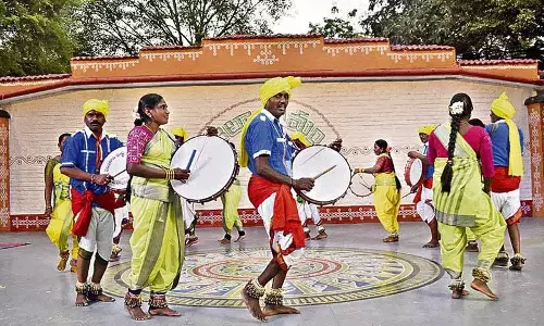 Hyderabad: शिल्परमम में संभाग स्तरीय लोक महोत्सव का उद्घाटन