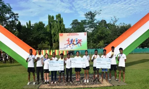 Assam: गांधी जयंती पर सेना ने डिगबोई में मिनी मैराथन का आयोजन किया Assam: गांधी जयंती पर सेना ने डिगबोई में मिनी मैराथन का आयोजन किया