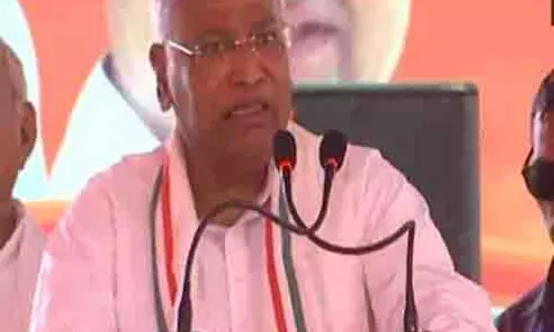 Congress ने कर्नाटक विधान परिषद उपचुनाव के लिए राजू पुजारी की उम्मीदवारी को मंजूरी दी Congress ने कर्नाटक विधान परिषद उपचुनाव के लिए राजू पुजारी की उम्मीदवारी को मंजूरी दी