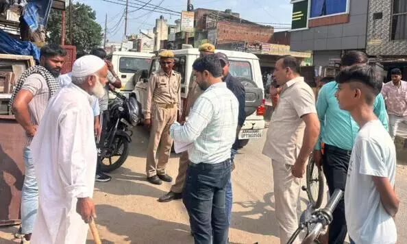 Deoband: पालिका और तहसील प्रशासन की टीम ने अतिक्रमण हटवाया