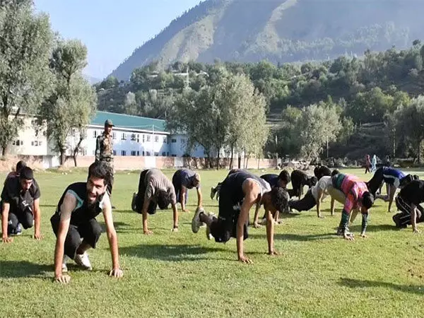 J-K: भारतीय सेना अग्निवीर योजना के तहत सेना में शामिल होने के इच्छुक लोगों को प्रशिक्षित कर रही