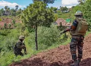 जम्मू-कश्मीर: किश्तवाड़ में आतंकवादियों और सुरक्षाबलों के बीच मुठभेड़