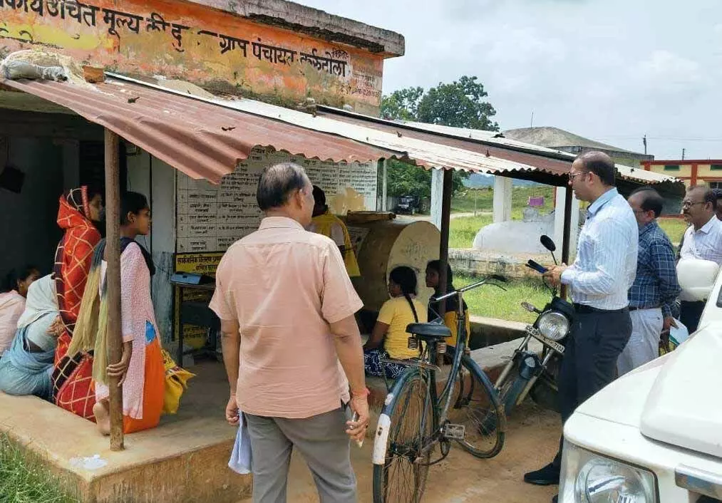 जल जीवन मिशन के संचालक डॉ. सर्वेश्वर नरेन्द्र भुरे ने किया कार्यों का निरीक्षण