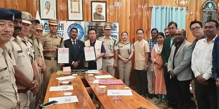 Arunachal : आरजीयू ने आघात पीड़ितों के लिए उपचार केंद्र पर राजधानी पुलिस के साथ समझौता ज्ञापन पर हस्ताक्षर