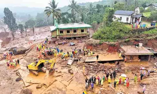 Kerala : वायनाड भूस्खलन पीड़ितों ने शुरू किया विरोध प्रदर्शन