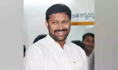 Andhra : सांसद वाईएस अविनाश रेड्डी ने कडप्पा में अवैध खनन पर चिंता जताई