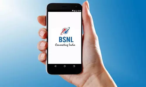 BSNL ने सस्ते रिचार्ज प्लान के बाद सरकारी कंपनी ला रही सस्ता फीचर फोन BSNL ने सस्ते रिचार्ज प्लान के बाद सरकारी कंपनी ला रही सस्ता फीचर फोन