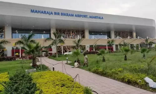 Tripura: हवाई अड्डे पर ऐप कैब सेवा शुरू करने पर विचार कर रहा Tripura: हवाई अड्डे पर ऐप कैब सेवा शुरू करने पर विचार कर रहा