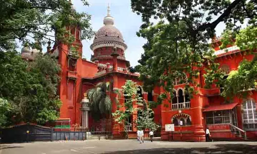 TN : मद्रास उच्च न्यायालय ने न्यायाधीश को सुनवाई से अलग होने के लिए कहने पर वकील की निंदा की