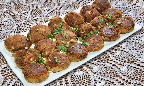 Kabab: टेस्टी और हेल्दी ट्राई करें शामी कबाब