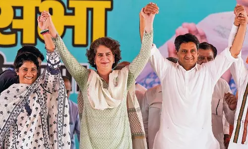 Haryana : दुष्टों के खिलाफ लड़ाई प्रियंका गांधी ने भाजपा पर निशाना साधा Haryana : दुष्टों के खिलाफ लड़ाई प्रियंका गांधी ने भाजपा पर निशाना साधा