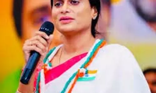Sharmila ने केंद्र की भाजपा सरकार पर वीएसपी को बर्बाद करने का आरोप लगाया