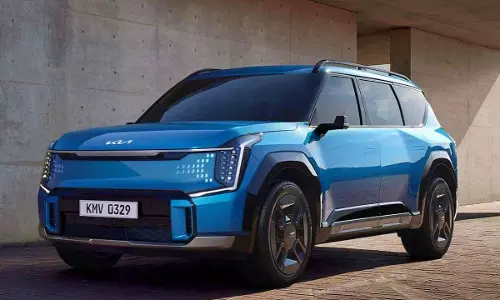 Kia EV9 आज भारतीय बाजार में लॉन्च हो गई